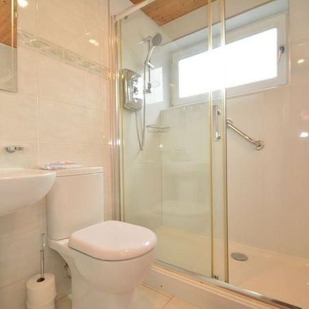 Room in a Shared Flat, Carbost Street, G23 - Photo 4