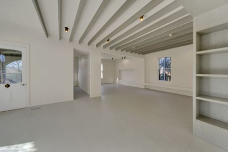 For Lease - 368 Picton Main Street, Prince Edward County, Ontario - Photo 2