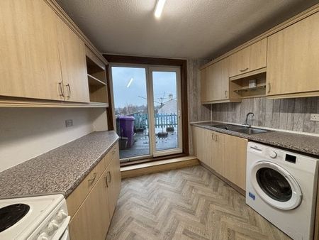 East High Street, Forfar - Photo 2