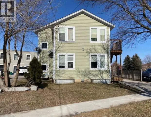 106 MARLBOROUGH Street Unit# 1 | 106 MARLBOROUGH Street Unit# 1, Brantford - Photo 1