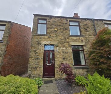 Price £1,000 pcm - Available Now - Unfurnished - Photo 5