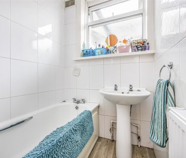 Alder Road, Poole - Photo 5