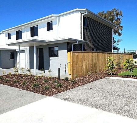 AVAILABLE 07/11/2025 - 3 BEDROOM - 2 BATHROOM - DUCTED AIR-CONDITIONING - Photo 5