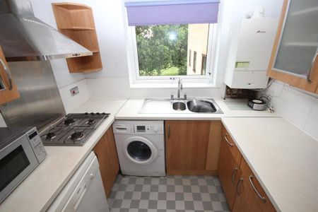 2 bedroom apartment to rent - Photo 5