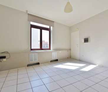 Eénslaapkamerappartement op wandelafstand van het openbaar vervoer - Foto 3