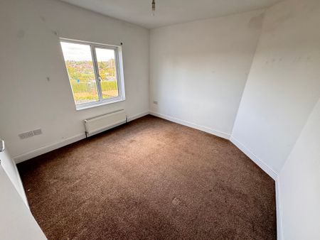 Wakeley Hill, Penn, Wolverhampton - Photo 3