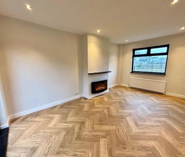 27 Chester Park, Bangor, BT20 3JE - Photo 2