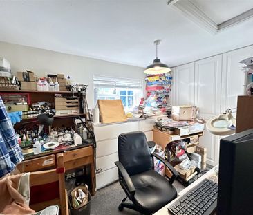 2 Bedroom House - Mid Terrace To Let - Photo 6