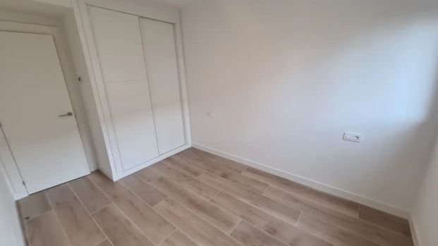 Piso de alquiler en Calle Río Tajuña, 10, Juncal - Photo 1