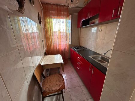 Apartament 2 camere zona Garii - Fotografie 3