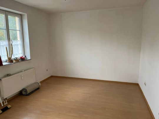 Heimelige 2-Zimmer-Wohnung mit Küche in ruhiger Wohnlage in Obernberg - Foto 1