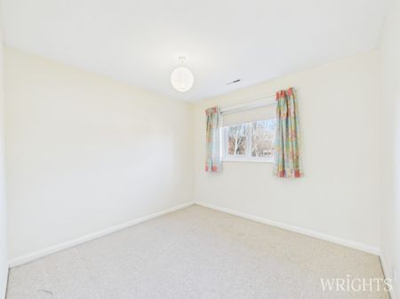 3 bedroom House - FORRESTERS DRIVE, WELWYN GARDEN CITY - Photo 4