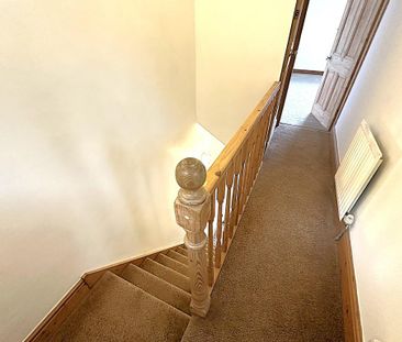 2 bedroom terraced house to rent - Photo 4