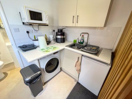 1 Bedroom Flat To Rent in Talbot Village - £730 pcm Tenancy Info - Photo 4