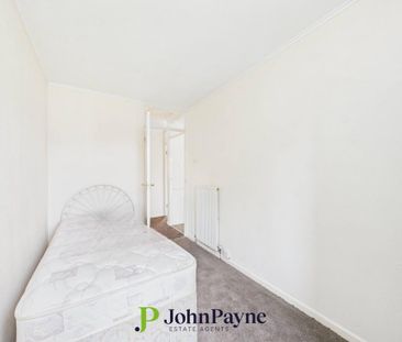 2 bedroom maisonette to rent - Photo 1