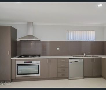 Perfect For Your Small Family - Photo 6