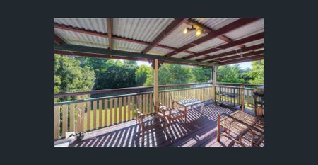 Charming Windsor Home at Unbeatable Price! - Photo 3