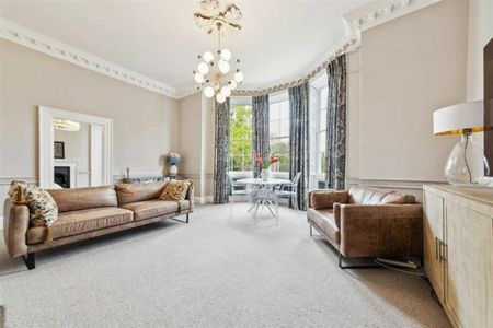 Crooms Hill, Greenwich, SE10 - Photo 2