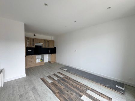 Location Appartement 3 pièces 54 m2 à Saint-Étienne - Photo 5