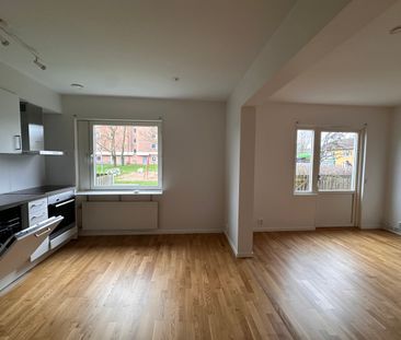 Skaragtan 94 – 1rok (lgh 1002) - Photo 2