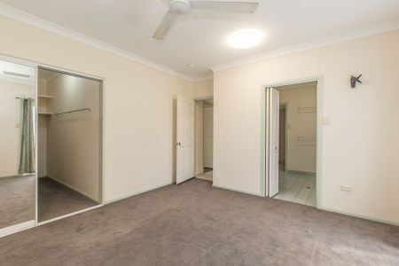 2 Lolworth Court, Annandale - Photo 3