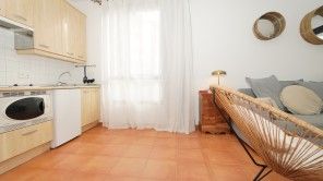 Apartamento en alquiler en Puerto Deportivo - Photo 4