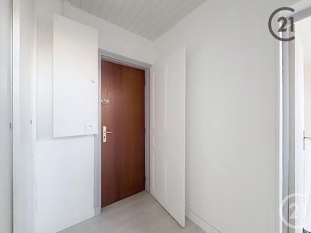 Location Appartement 1 pièce 31m² STE SAVINE 10300 - Photo 2
