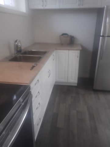 For Lease - 116 Golden Boulevard, Welland, Ontario - Photo 3