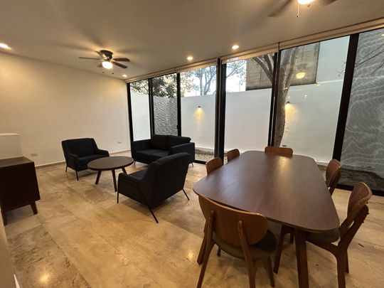 Townhouse amueblado, en Temozón, dentro de privada. - Photo 1