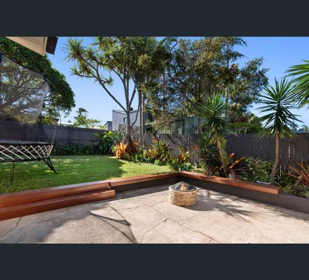 37 Careen Street, Battery Hill, Qld 4551 - Photo 3