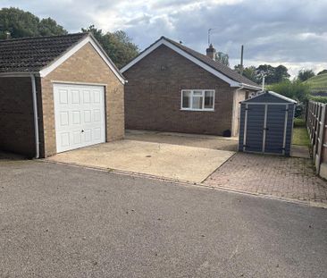 2 bedroom bungalow to rent - Photo 3
