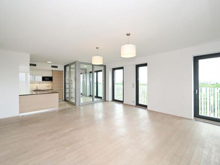 Pronájem bytu 4+kk 120 m2 - Fotografie 4