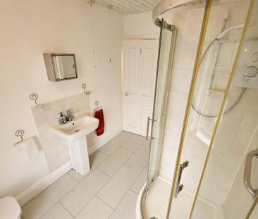 2 bedroom terraced house to rent - Photo 6