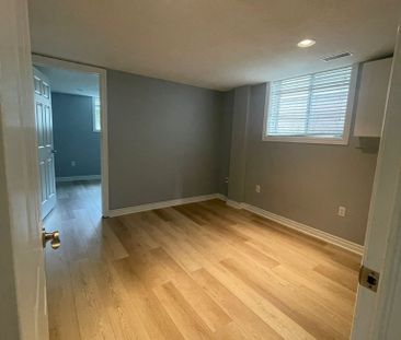 For Lease - 917 LAWSON Road, London North, Ontario - Photo 2