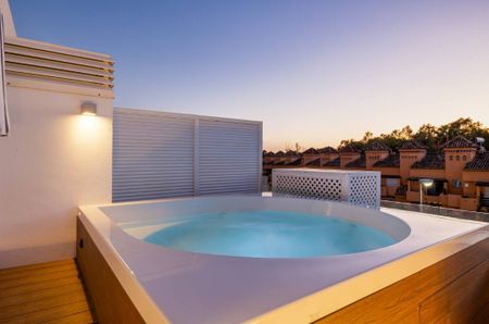 Golden Mile, Marbella Golden Mile, Marbella, Andalusia 29602 - Photo 2