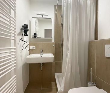 N-Marienberg: Top-möbliertes 1-Zi-Apartment (5.OG m. L.) nähe Flugh... - Photo 2