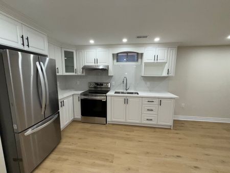 For Lease - 530 Driftcurrent Drive Unit# 23, Mississauga, Ontario - Photo 3