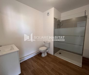 Location Appartement 2 pièces 43m² QUESNOY SUR DEULE 59890 - Photo 2