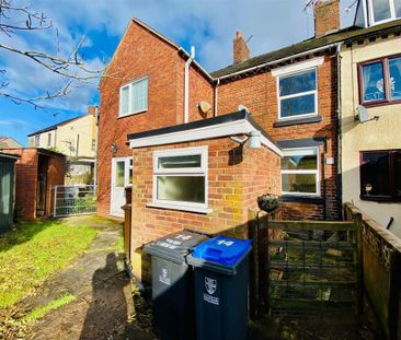 2 bedroom terraced house to rent - Photo 5
