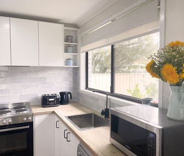 Spacious Family Home in the Heart of Jamberoo - Photo 3