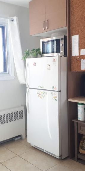 Grand et calme 4 ½ lumineux au 3e étage - AOÛT 2025 - Photo 1