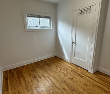 For Lease - 273 SHAKESPEARE Street Unit# 2, Vanier and Kingsview Pa... - Photo 6