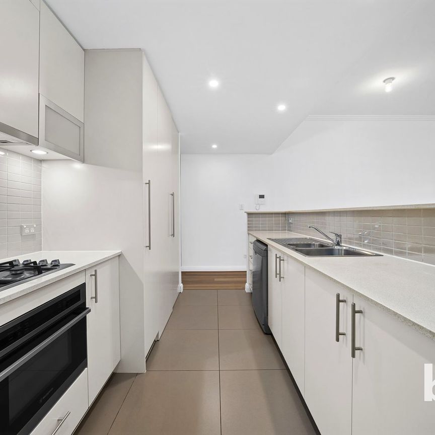 3/2 Underdale Lane, - Photo 1