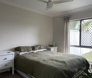 LOCATION, LOCATION, LOCATION! - Photo 3