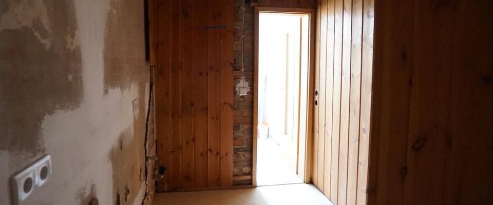 2-Raum Wohnung zum Selbstausbau **3 MONATE KALTMIETFREI** - Photo 1