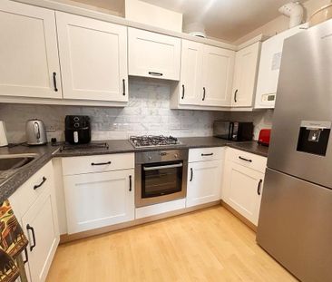 2 bedroom flat to rent - Photo 4