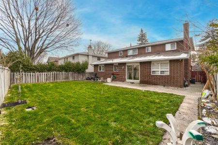 For Lease - 100 Poplar Heights Drive, Toronto, Ontario - Photo 3