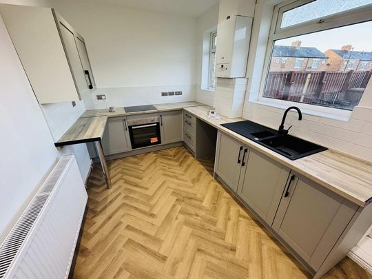 3 bedroom terraced house to rent - Photo 1