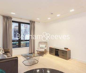 2 Bedroom flat to rent in Lincoln Square, 18 Portugal Street, WC2A - Photo 5