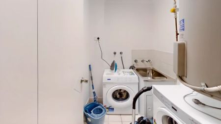 35 Buckland St, Sydney - Photo 4